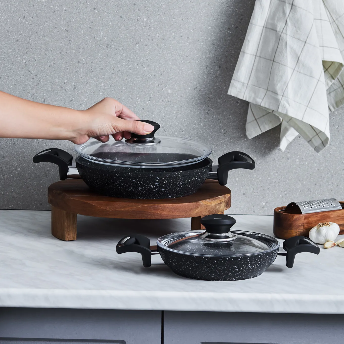 Karaca Defne Bio Granit 4 Teiliges Bratpfannen Set Schwarz – Bild 3