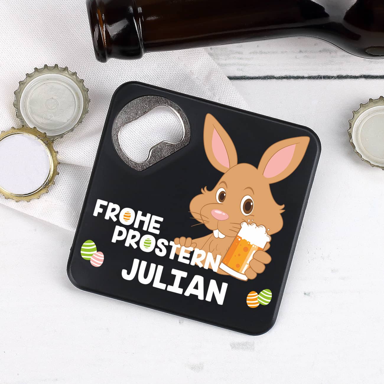 Quadratischer Flaschenöffner - Frohe Prostern - mit Namensaufdruck – Bild 4
