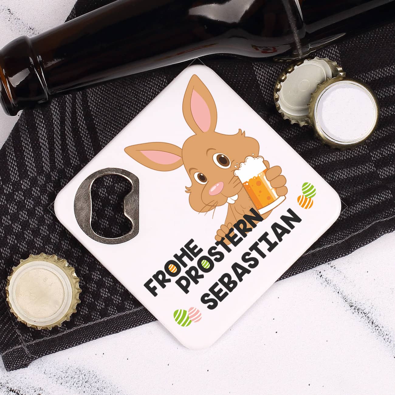 Quadratischer Flaschenöffner - Frohe Prostern - mit Namensaufdruck – Bild 2