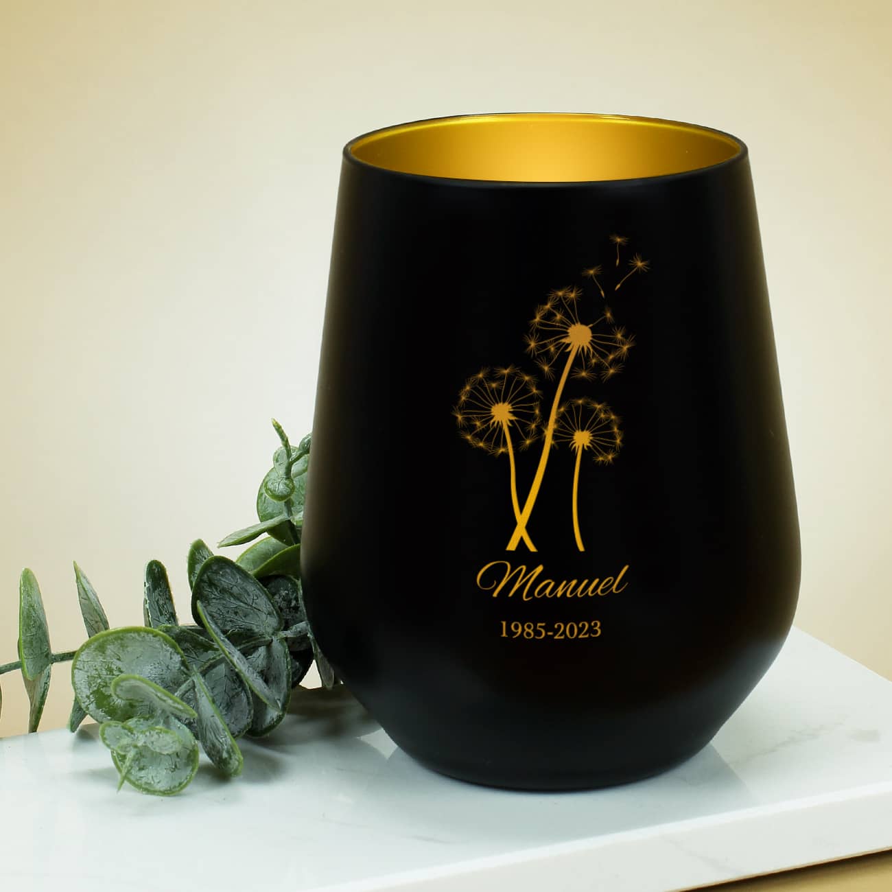 Trauerwindlicht mit Pusteblume, Name und Datum – Bild 7